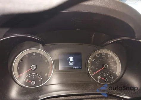 2020 Kia Optima Lx z USA, uszkodzony, nr VIN 5XXGT4L38LG398466